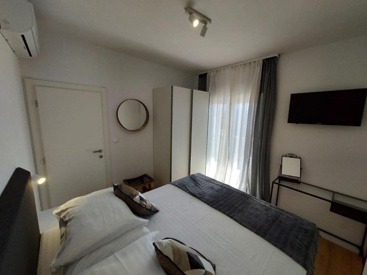 Apartmani Cvita Omiš Eksteriør bilde