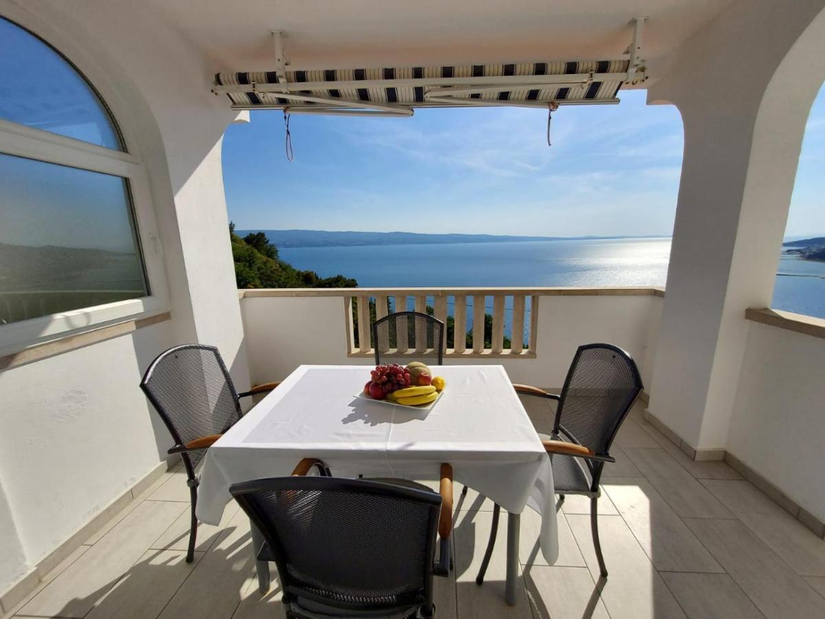 Apartmani Cvita Omiš Eksteriør bilde