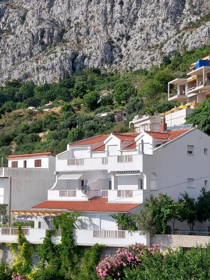 Apartmani Cvita Omiš Eksteriør bilde